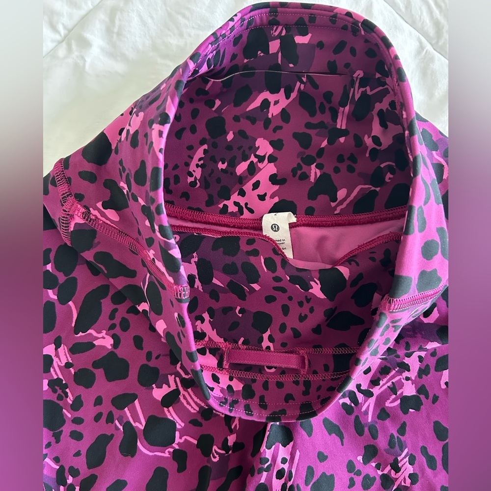 Lululemon Base Pace High-Rise Tight Leggings Magenta Pink Black Leopard- SZ 2 - Picture 8 of 13